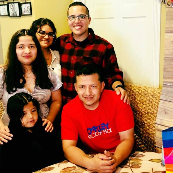 Meet your Posher, Heidi - Picture 1 of 1